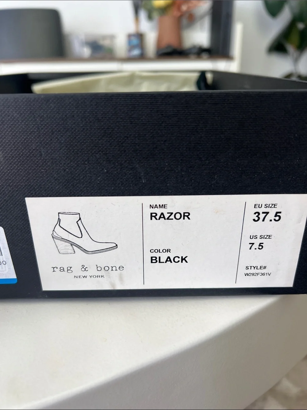 RAG AND BONE BLACK LEATHER RAZOR BOOTIES 7.5M